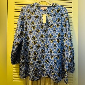 NWT LAUREN GOLD Honeycomb & Bee Pattern Top